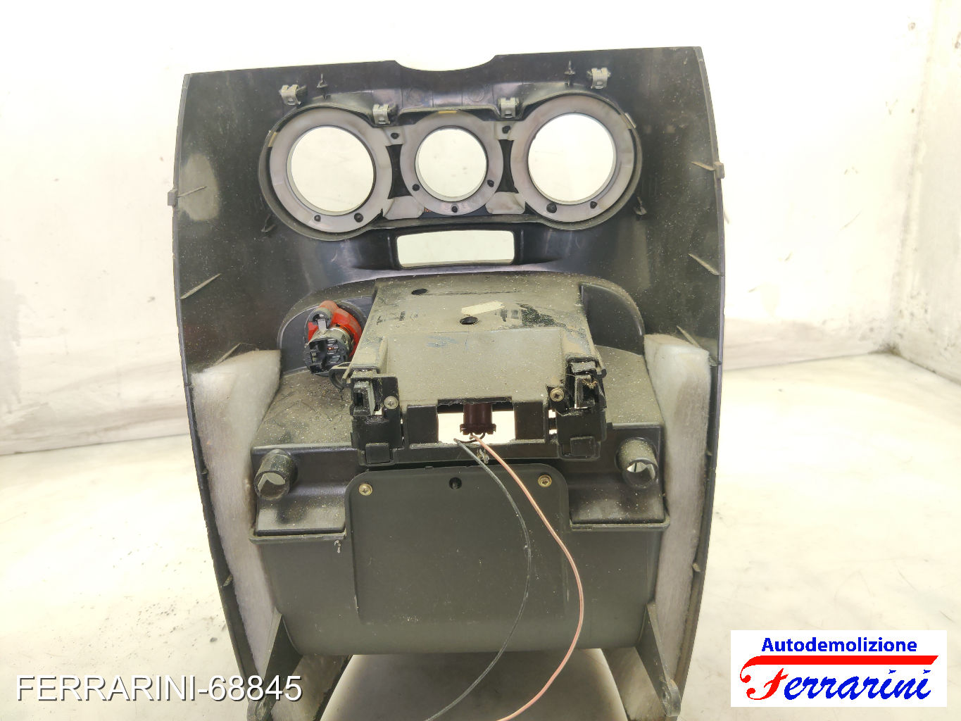 tunnel Consolle Centrale Cruscotto FIAT PUNTO 188 2003-2012 735359887, 225385