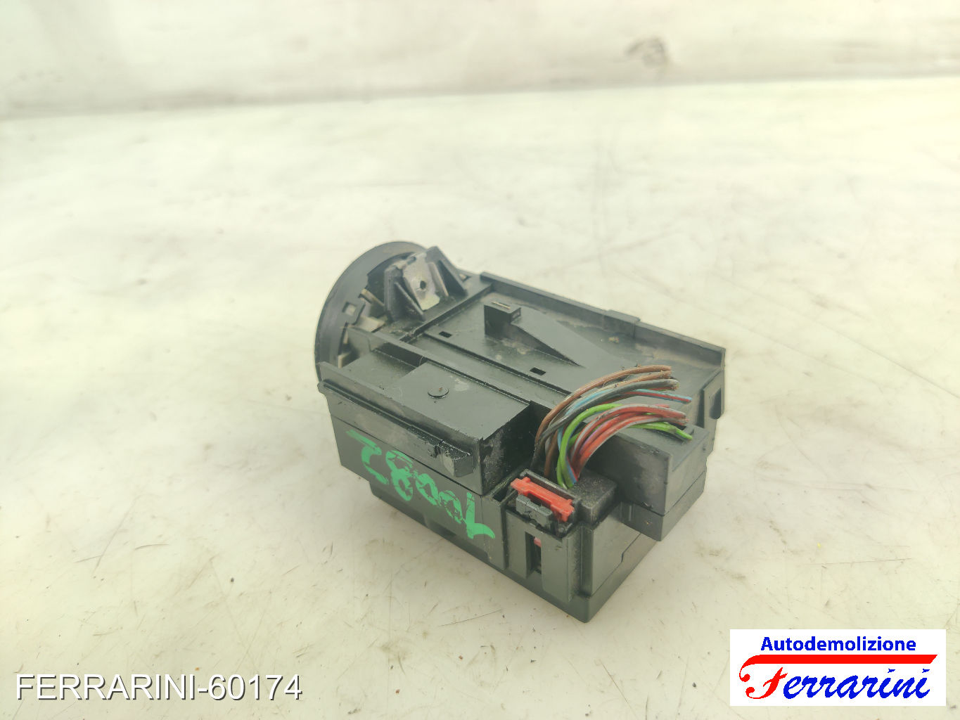 Commutatore accensione Chiave Lettore VW PASSAT VARIANT 3C5 2005-2009 3C0905843
