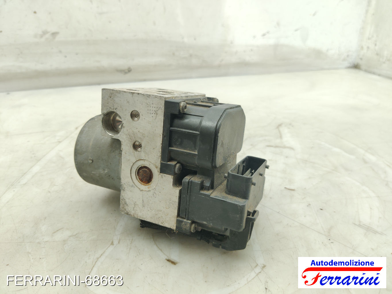 Centralina Pompa Abs FORD MONDEO 3 B4Y 2.0 16V TDDI/TDCI 2000-2007 1S712M110AE 8