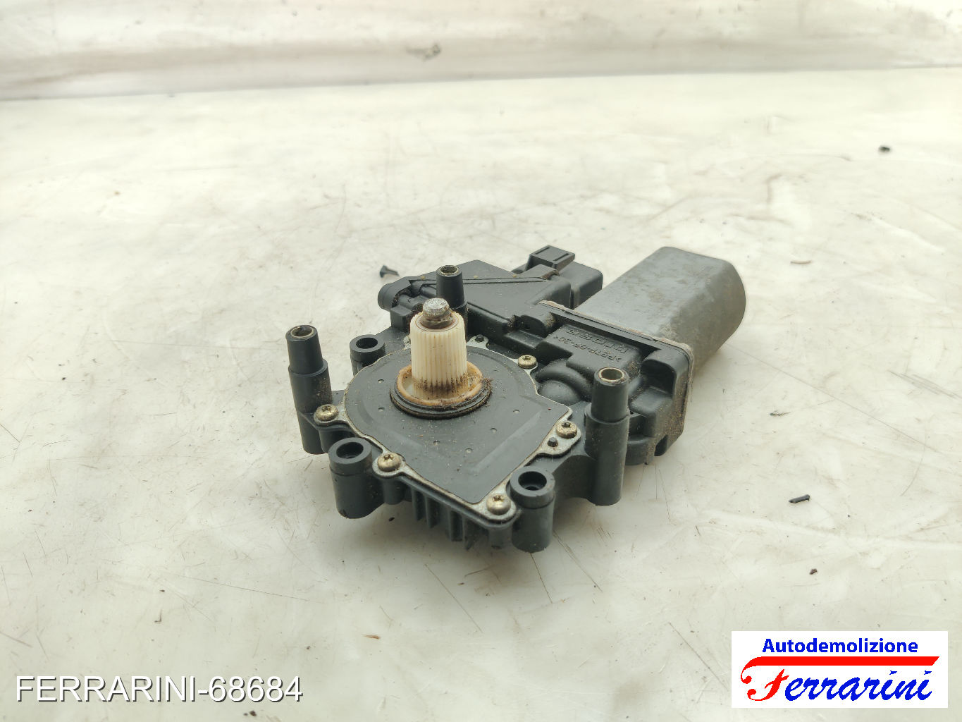Motorino Alzavetro AUDI A4 AT 8D5 1.9 TDI 1996-2001 8D0959802B, 8D0959802E