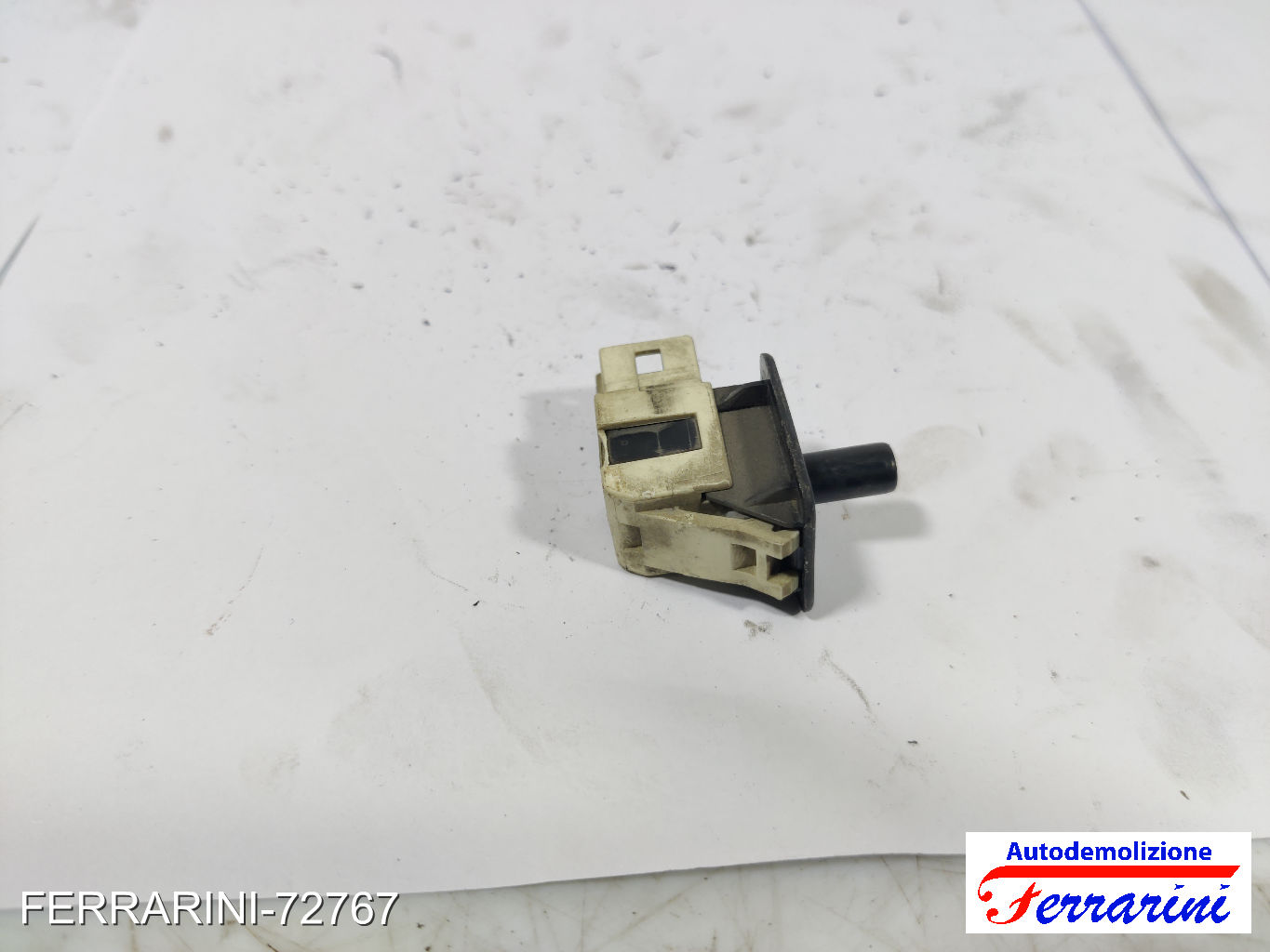 interruttore luce MERCEDES CLASSE C W203 2000-2003 Frontale Destra 2028209410