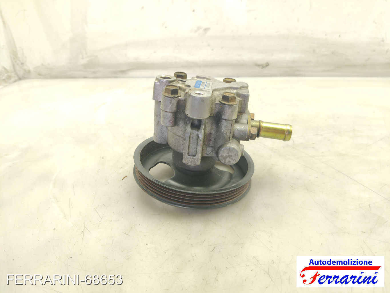 Pompa Servosterzo MITSUBISHI PAJERO SPORT 1 K7, K9 2.5 TD 2002-2008 MR374897