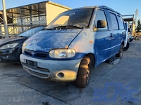 Nissan Vanette HC 23 2.3 D 75CV 1994-2002
