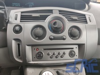 Renault Scenic 2 JM0/1 1.9 DCI 131CV 2005-2008