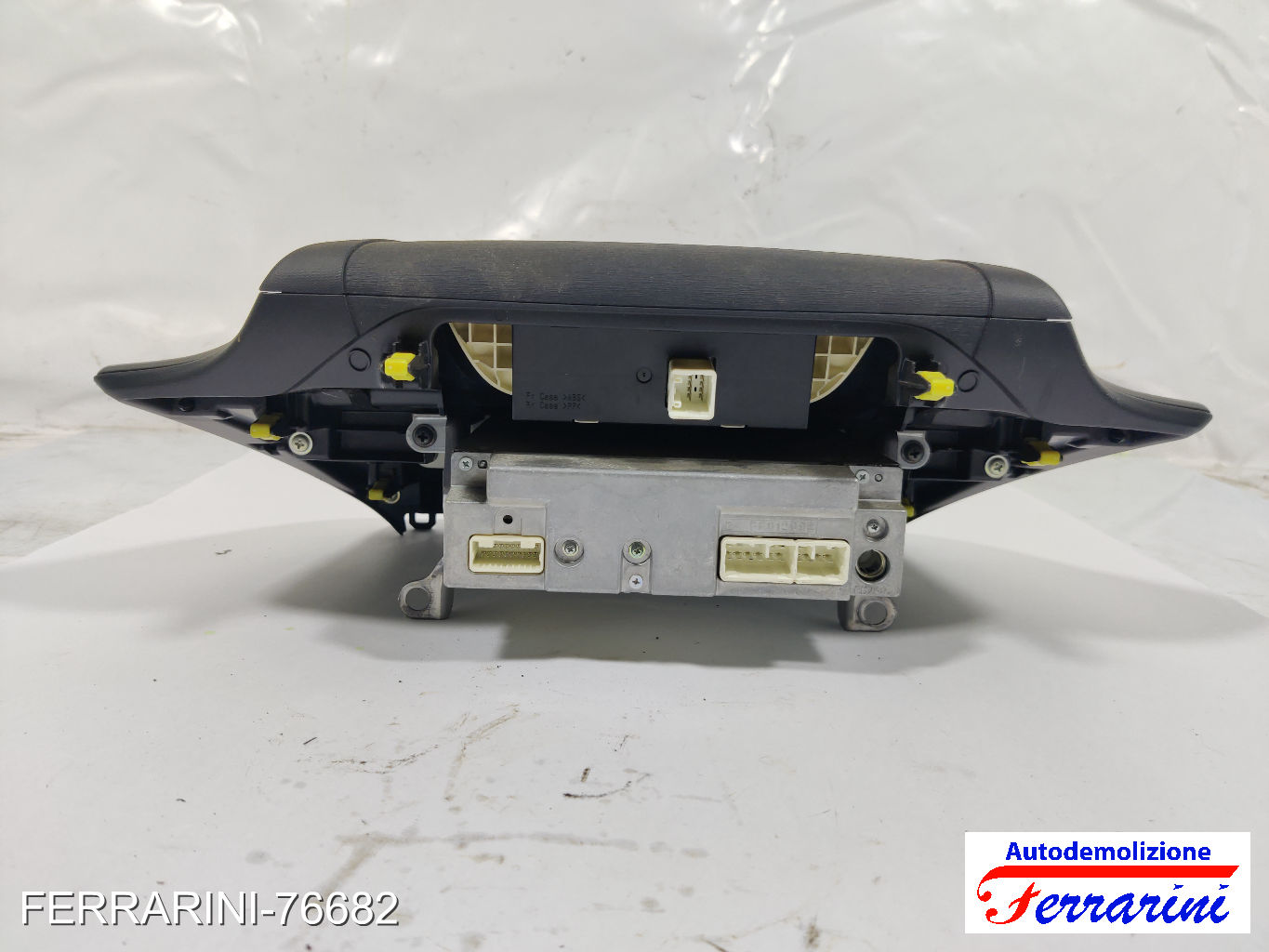 Stereo Radio TOYOTA IQ J1 2009-2015 9