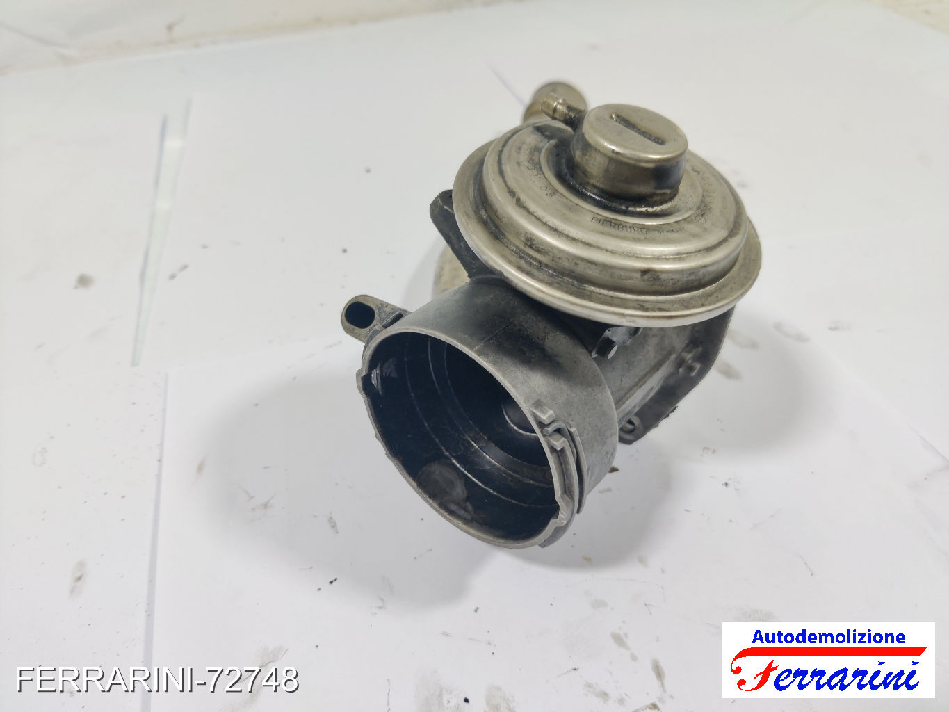 Valvola Egr MERCEDES CLASSE C W203 C 200 CDI 2000-2003 A6110900754, A6110900154 6