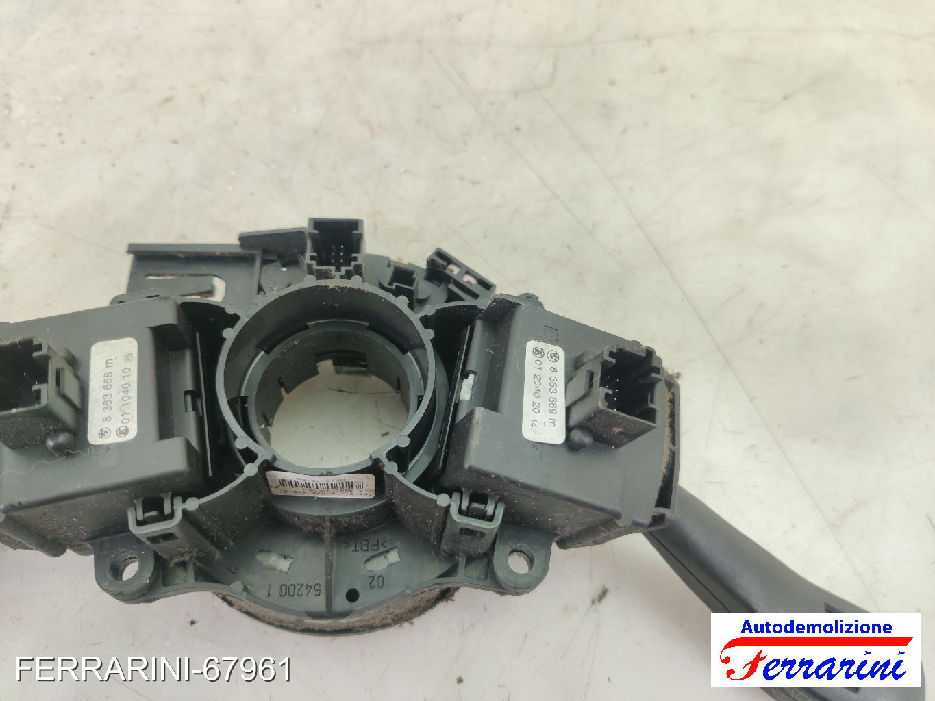 Devioluci FORD FIESTA 6 CB1, CCN 2008-2012 8A6T13N064BE, 8A6T13335BC