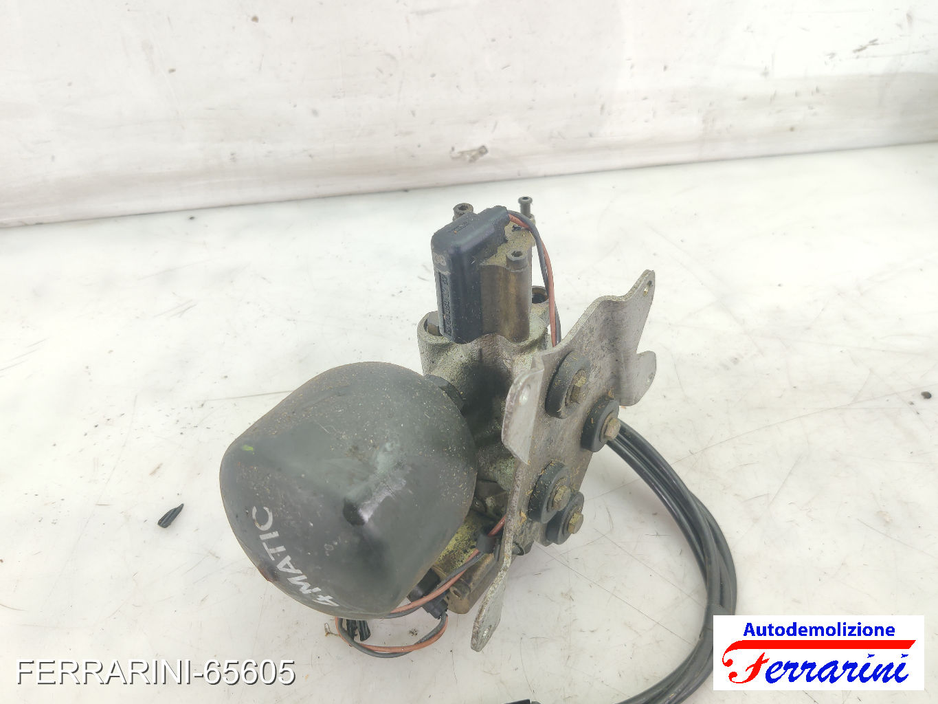 blocco valvole 4MATIC distributore idraulico MERCEDES CLASSE E W124 E 300 4MATIC