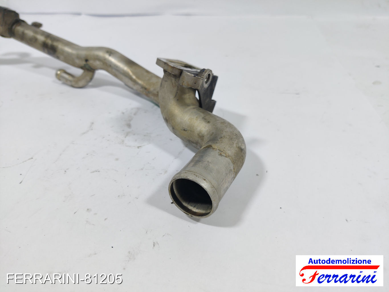 Tubo Acqua Motore Ferro FIAT CROMA 194 1.9 D MULTIJET 2005-2011