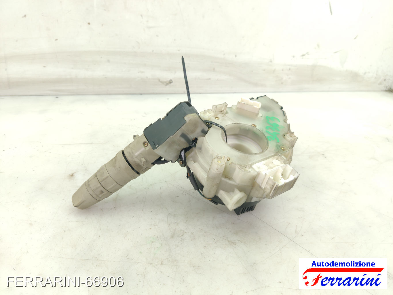 Devioluci NISSAN MICRA 3 K12 2003-2010 25560AX620