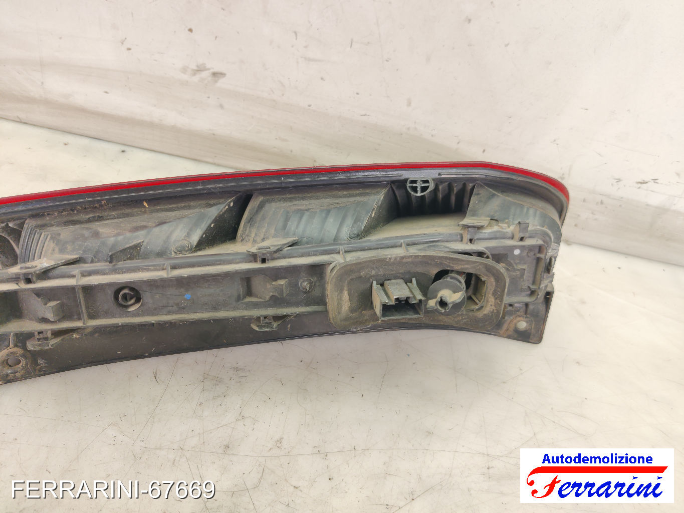 Fanalino Stop Posteriore FORD FIESTA 5 JD, JH 2002-2008 sinistro, sx, posteriore 11