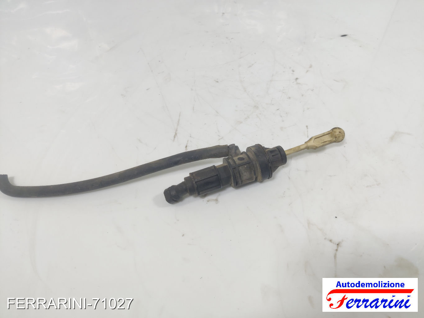 Cilindro Pedale Frizione RENAULT MASTER 3 EV, HV, UV 2.3 DCI 100 RWD 2010-2023