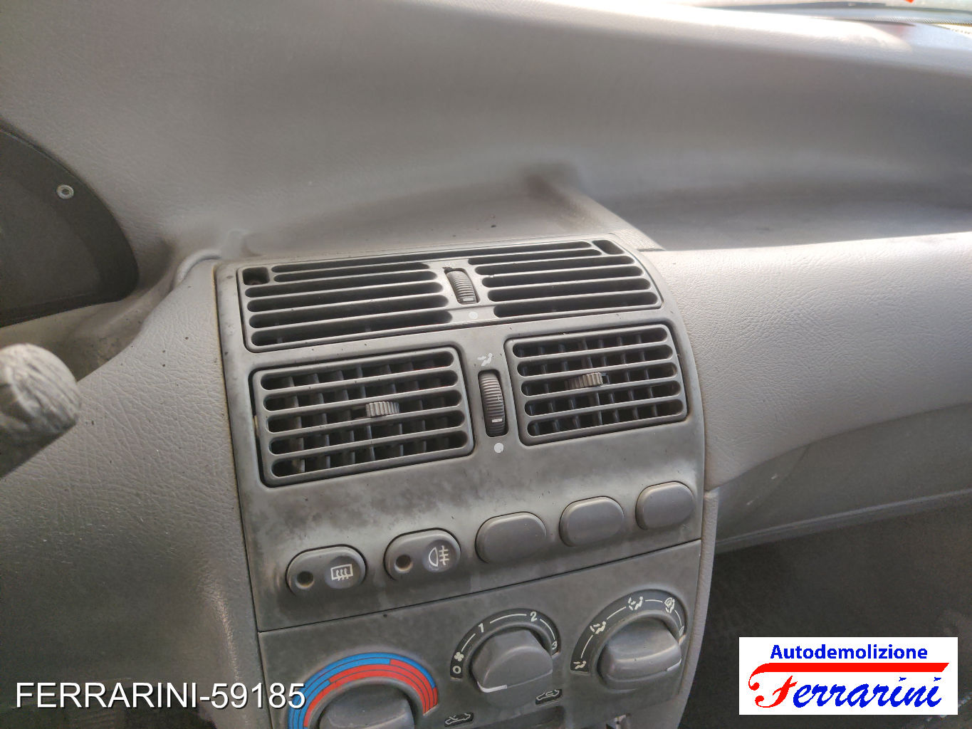 Fiat Punto 176 55 1.1 54CV 1993-1999