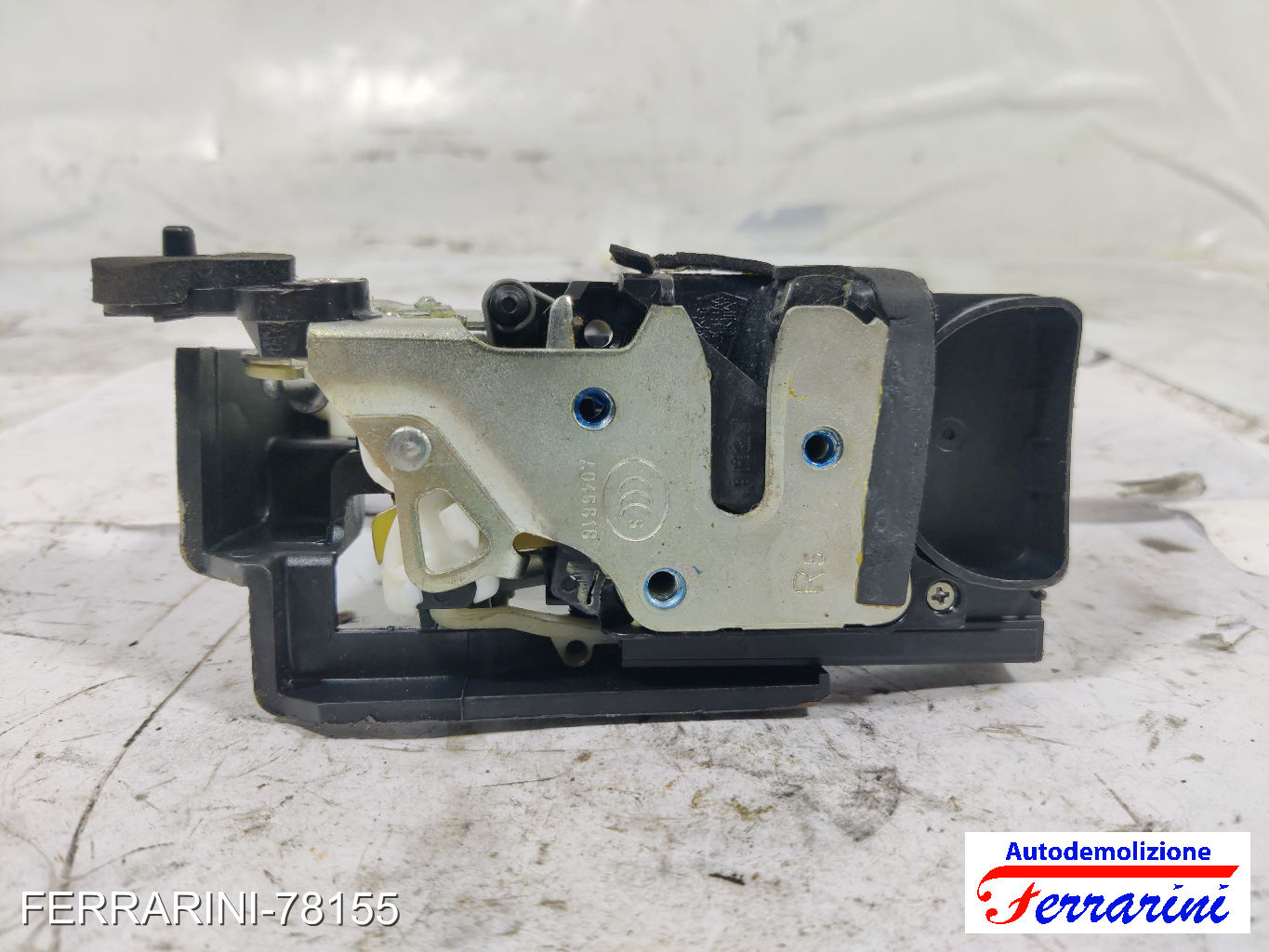 Serratura Porta CHEVROLET SPARK M300 2010-2015 destro, dx, posteriore, post 6