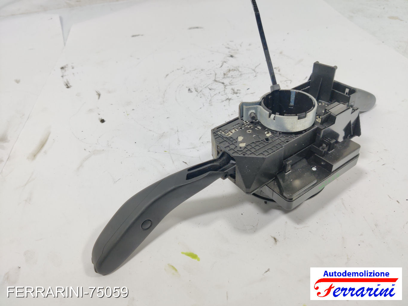Devioluci VW POLO 6C1, 6R1 2009-2023 6Q0953503EJ, 204822ATW, 6612259