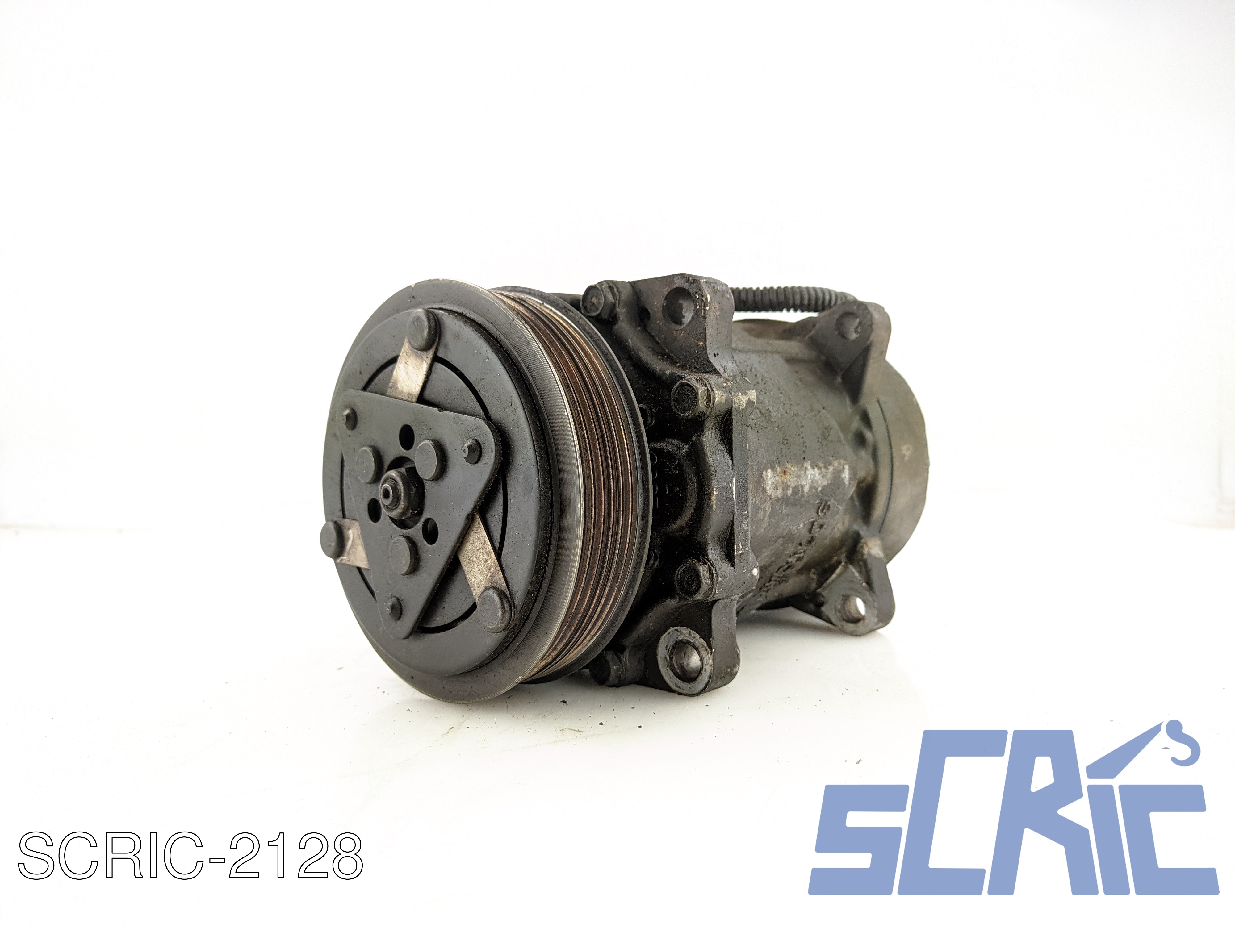 Compressore Clima FIAT ULYSSE 220 2.0 16V 1998-2000 SD7V161227F, 6360702060
