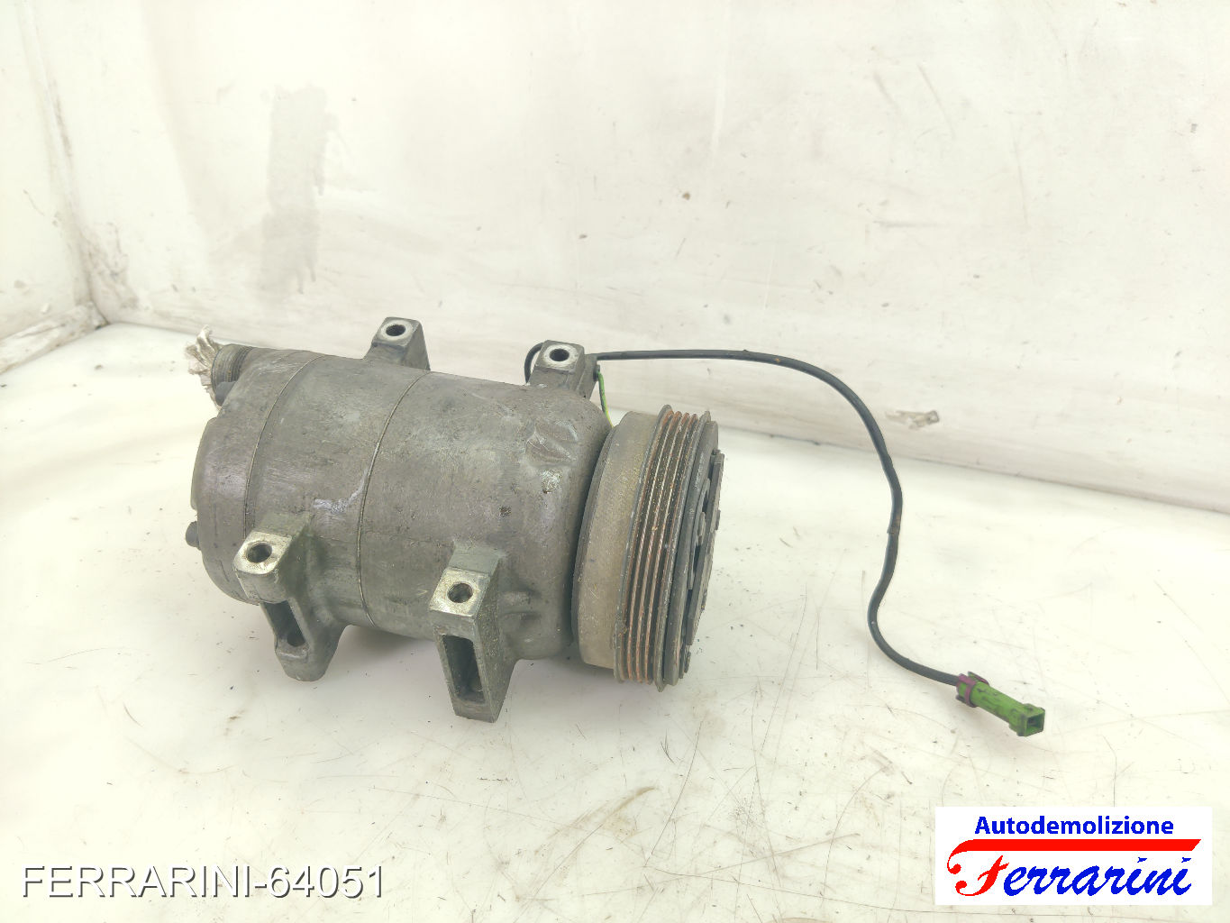 Compressore Clima VW PASSAT 3B2 1.8 T 1996-2000 8D0260805, 8D0260805M