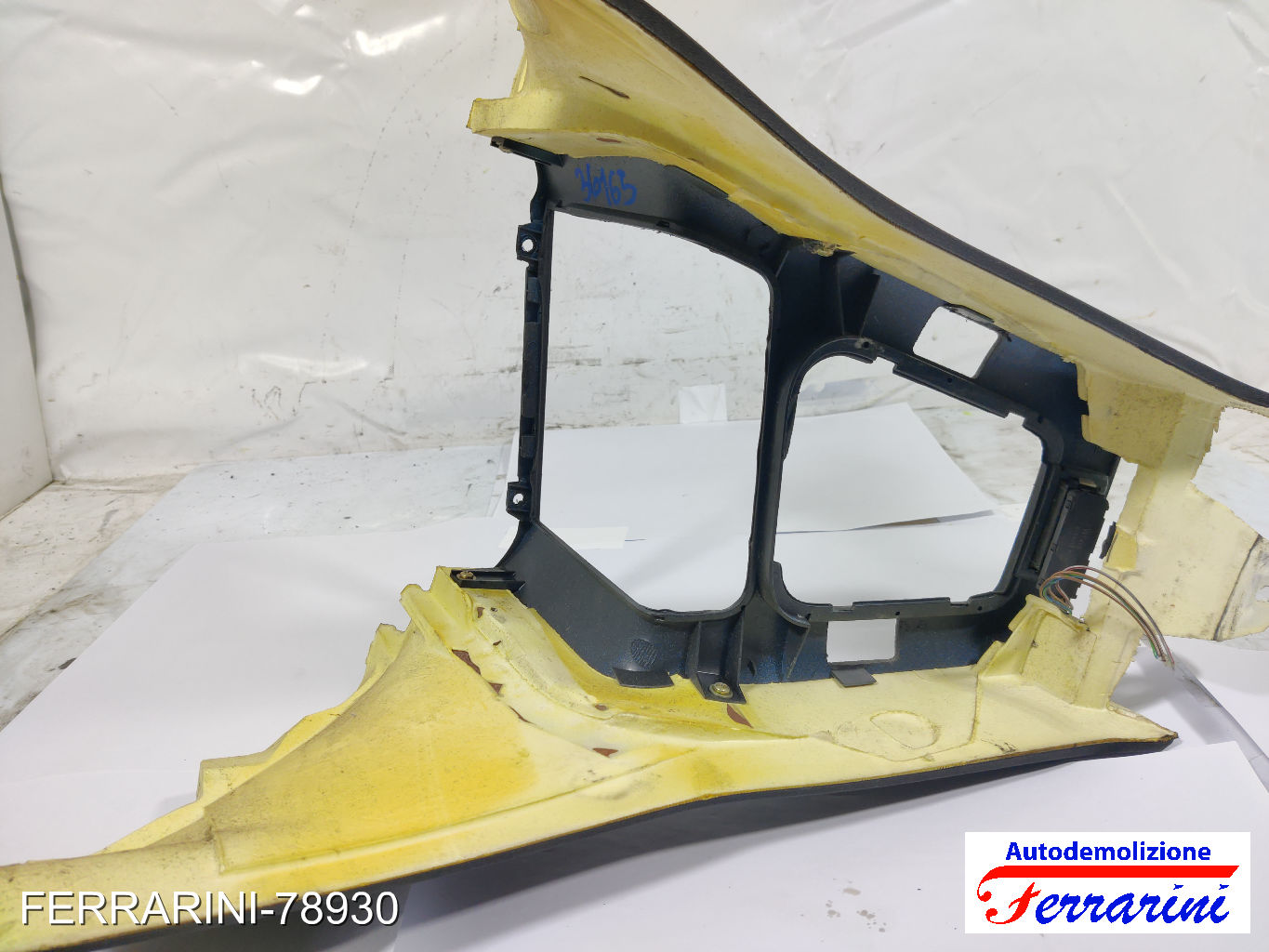 Tunnel Centrale BMW SERIE 3 E36 1993-1998 61311378128, 61311374220