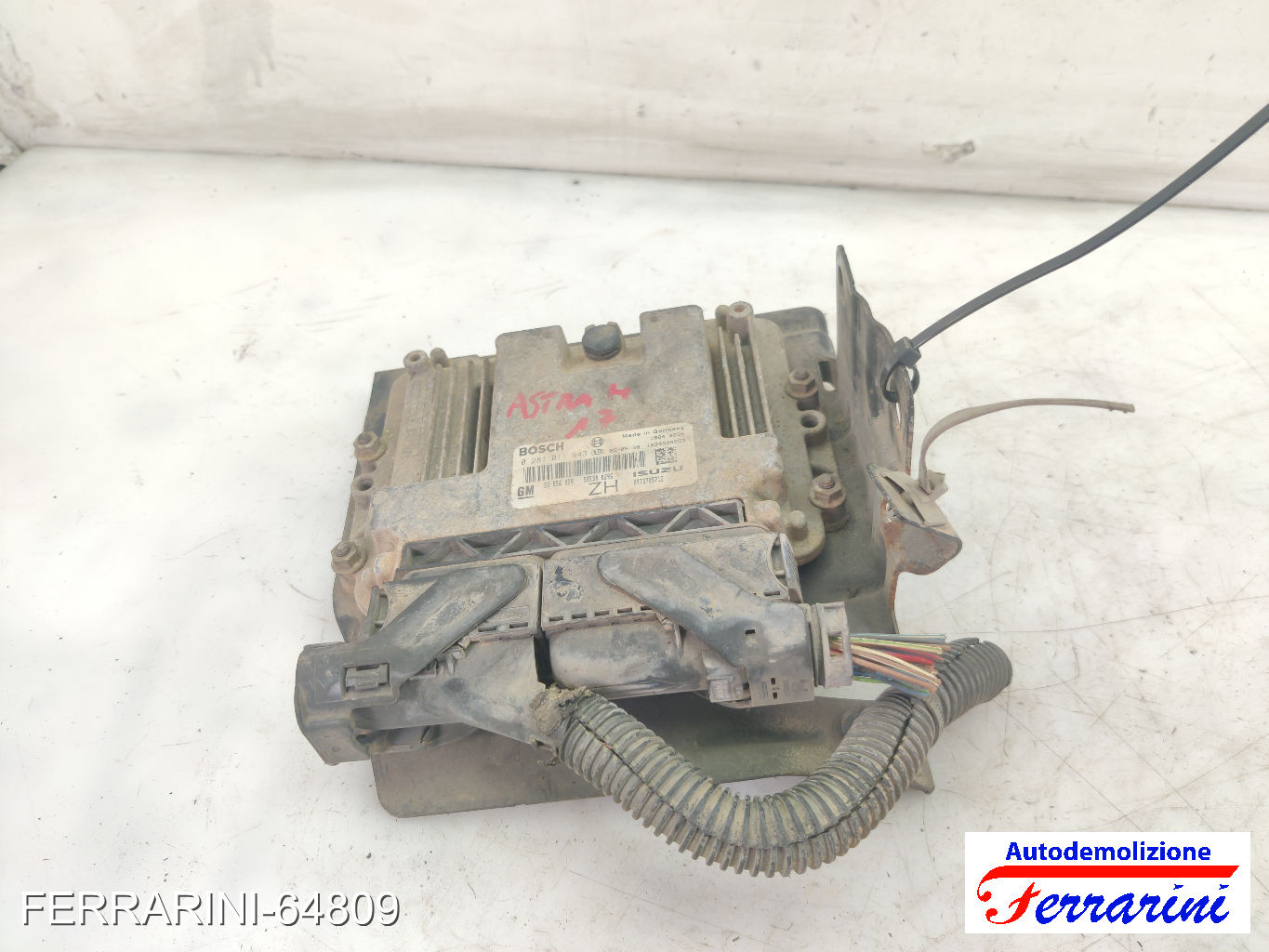 Centralina Motore OPEL ASTRA H SW A04 1.7 CDTI 2004-2010 55556829, 0281011943