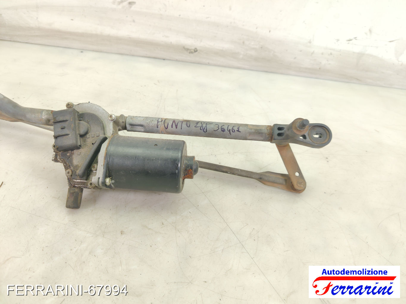 Spazzacqua Motorino Tergicristallo FIAT PUNTO 188 1999-2010 anteriore, frontale 11