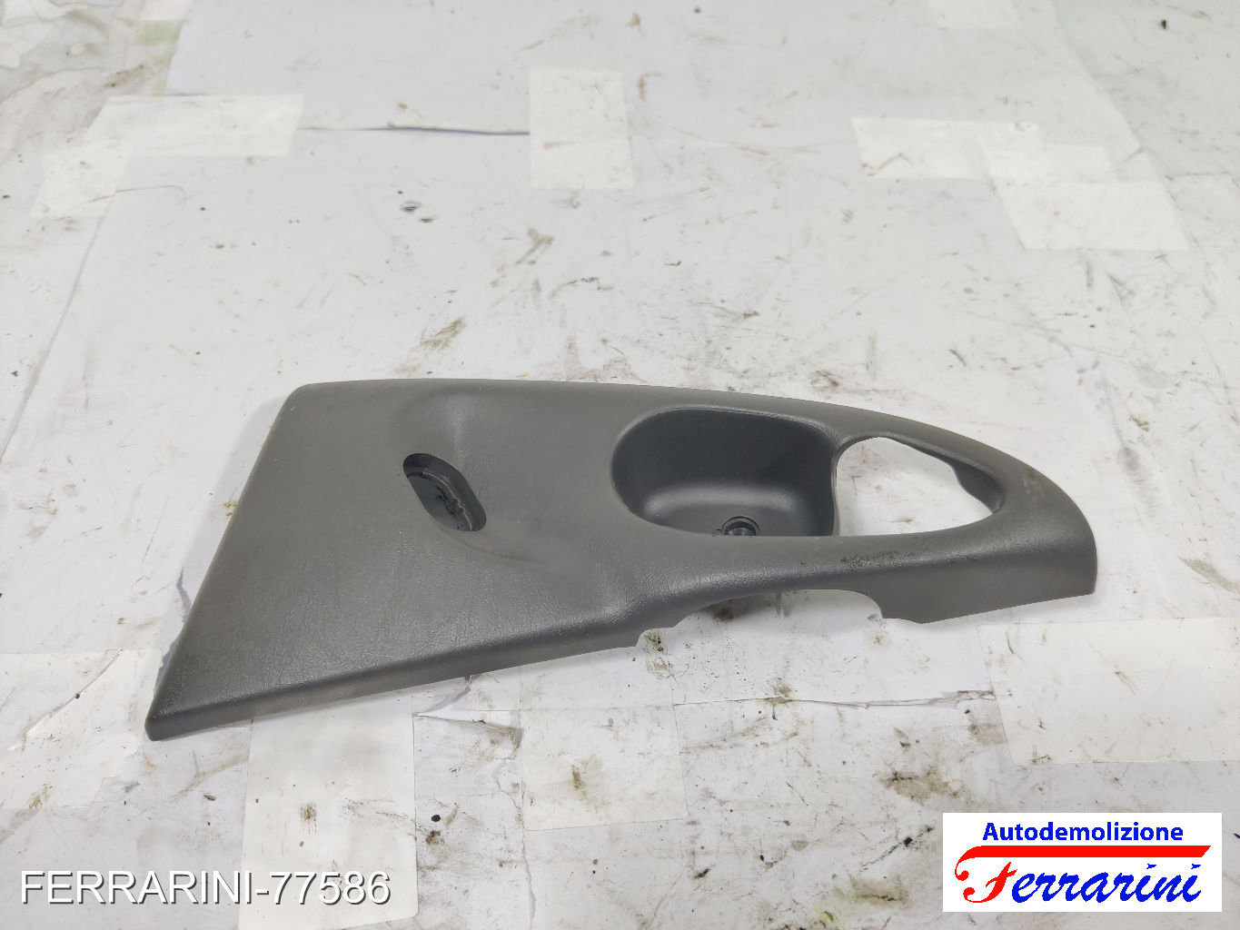 Maniglia Porta Interna FORD FOCUS SW DNW 1999-2004 destra, dx, posteriore, post