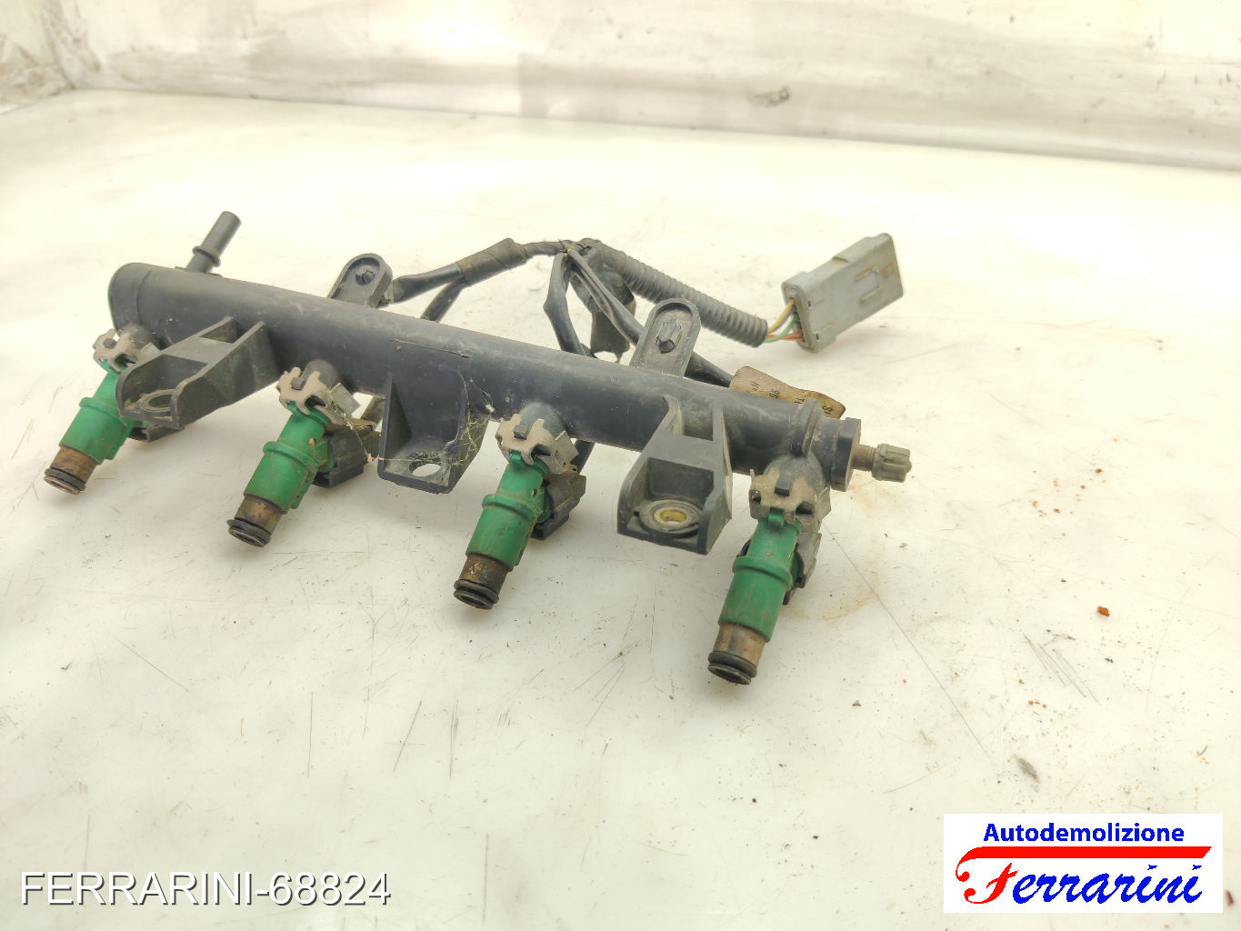 Flauto Con Iniettori PEUGEOT 206 2A/C 1.4I 1998-2012 9655833580