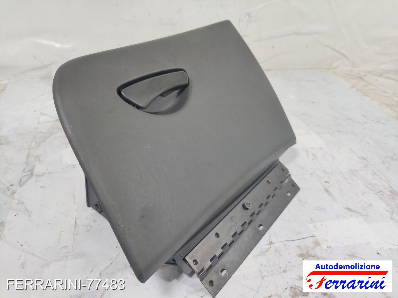 Portaoggetti Passeggero FORD FOCUS SW DNW 1999-2004