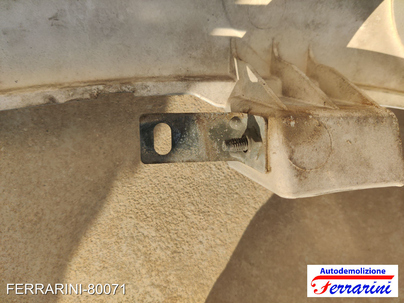fascia superiore abaglianti Paraurti FIAT MULTIPLA 186 2001-2002 Frontale 14