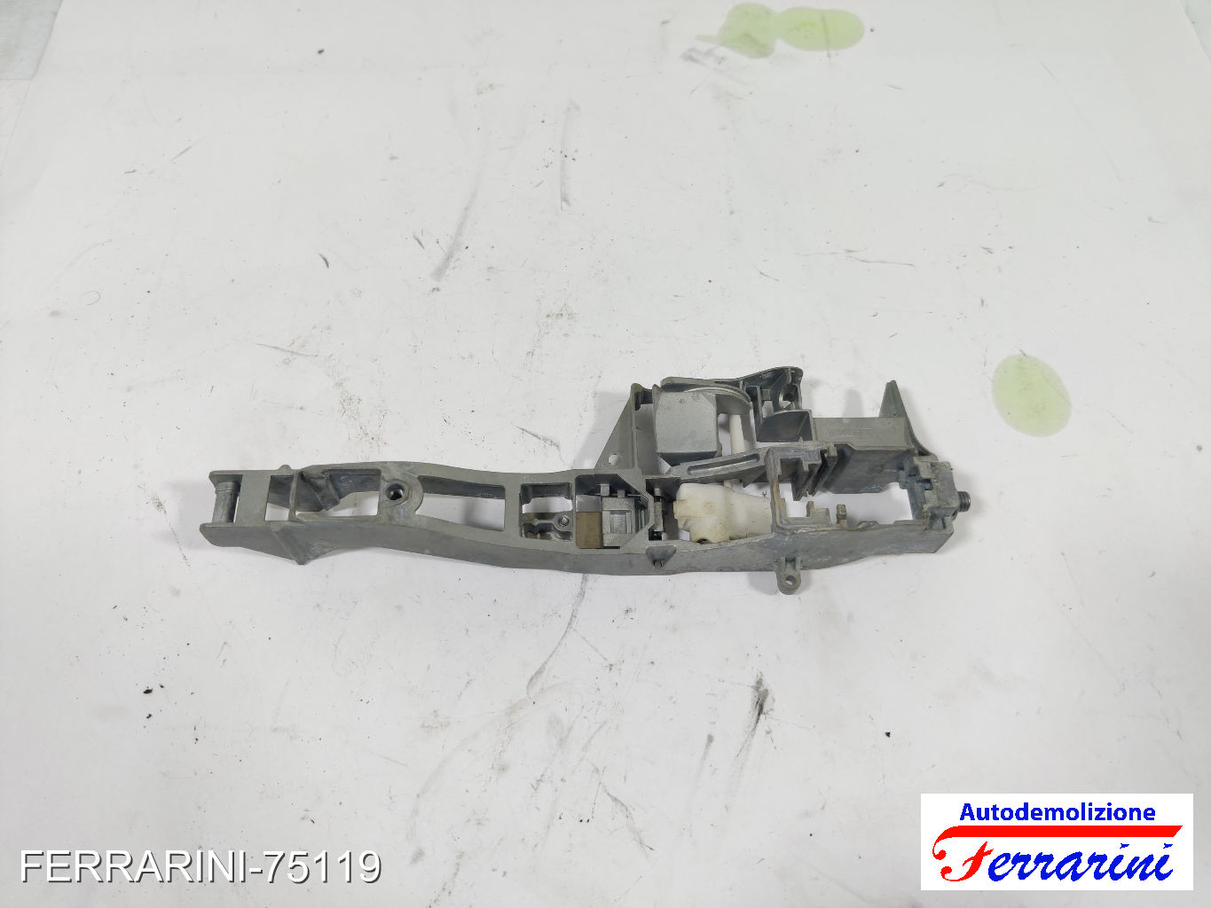 Supporto Maniglia Esterna CITROEN C3 2 SC 2009-2013 sinistro, sx, posteriore