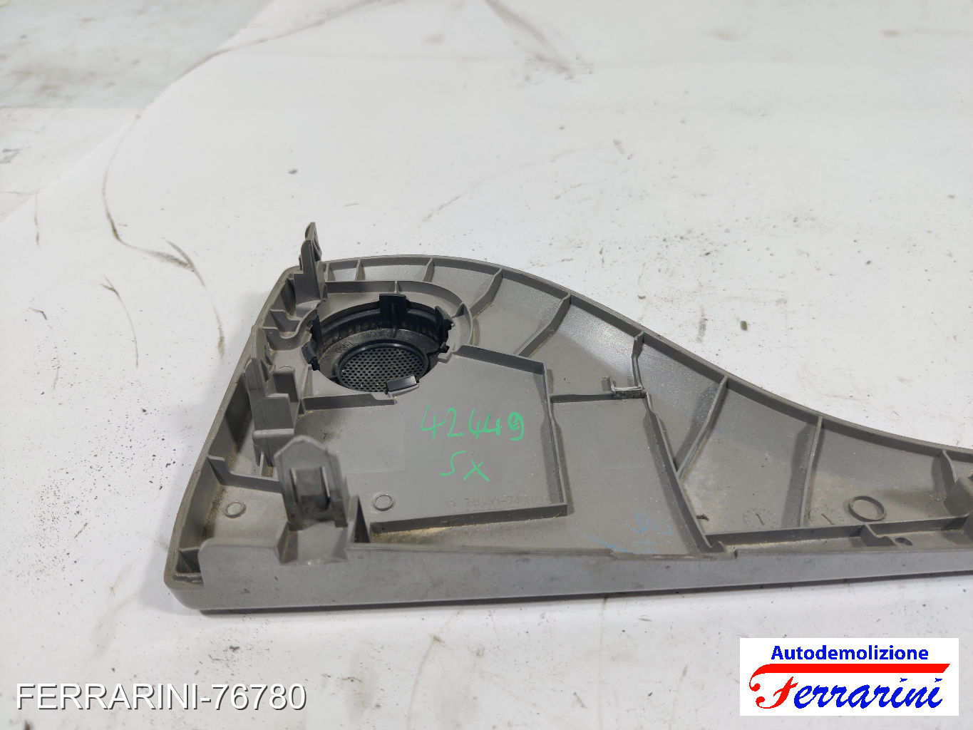 rivetimento coperchio interno specchietto sinistro TOYOTA IQ J1 2009-2015 3