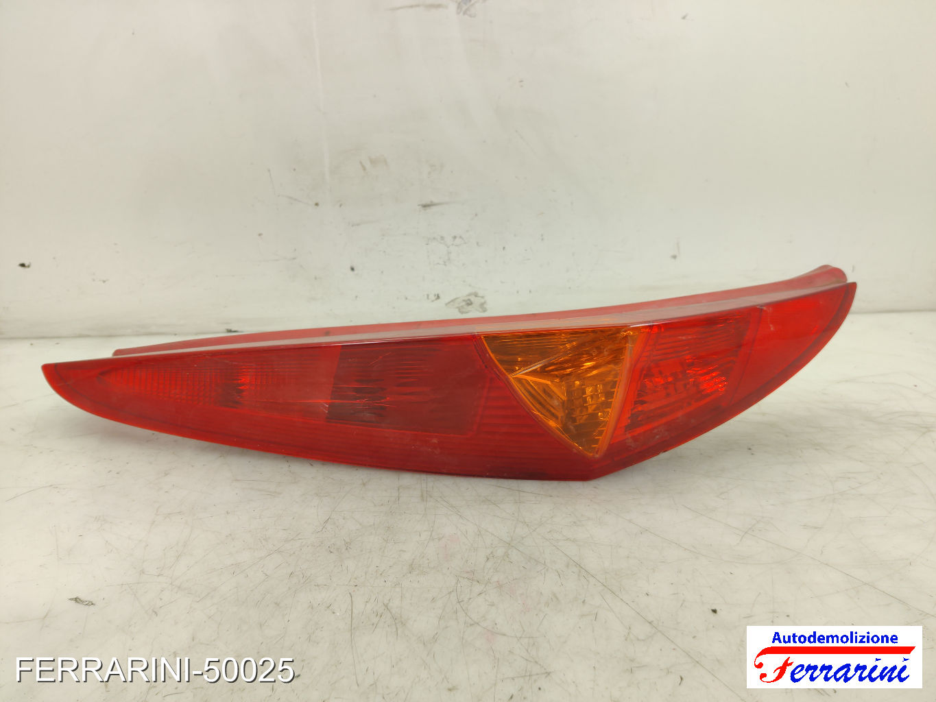 Fanalino Stop Posteriore FIAT PUNTO 188 1999-2010 sinistro, sx 46523771
