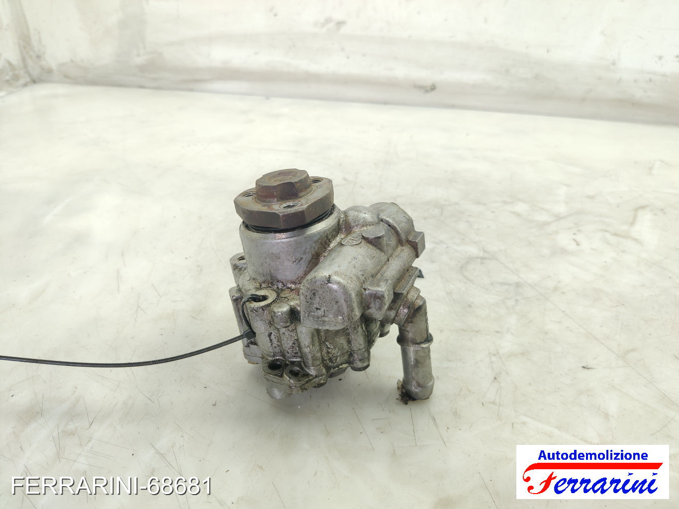 Pompa Servosterzo VW GOLF 4 1J1 1.6 1997-2004 8N0145154A, 7690955107
