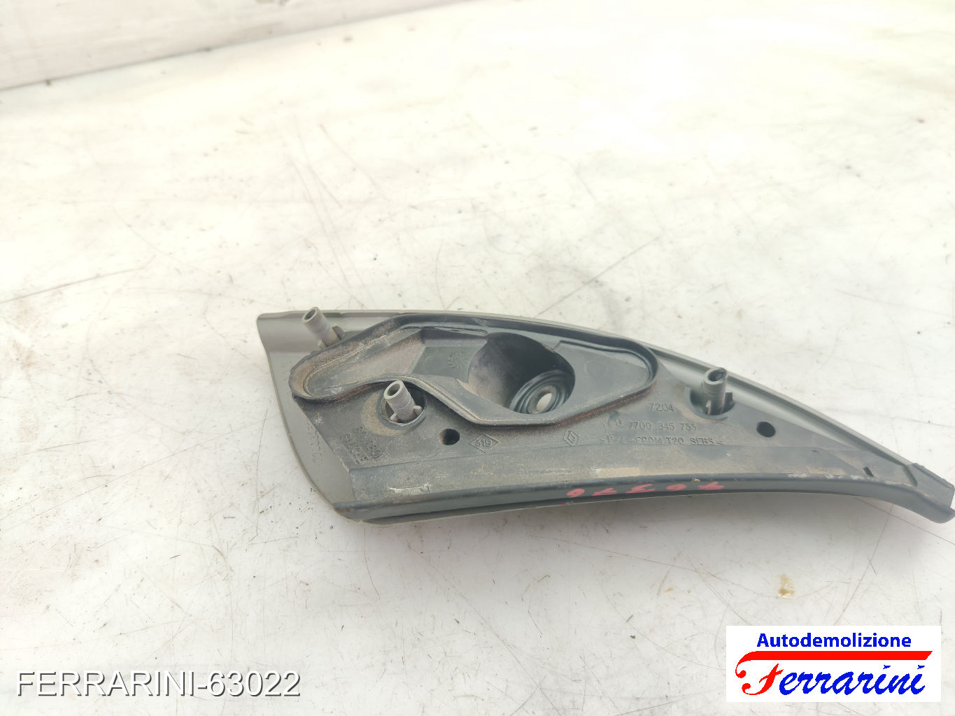 tappo interno Specchietto sinistro RENAULT CLIO 2 BB, CB 1998-2010 7700845733