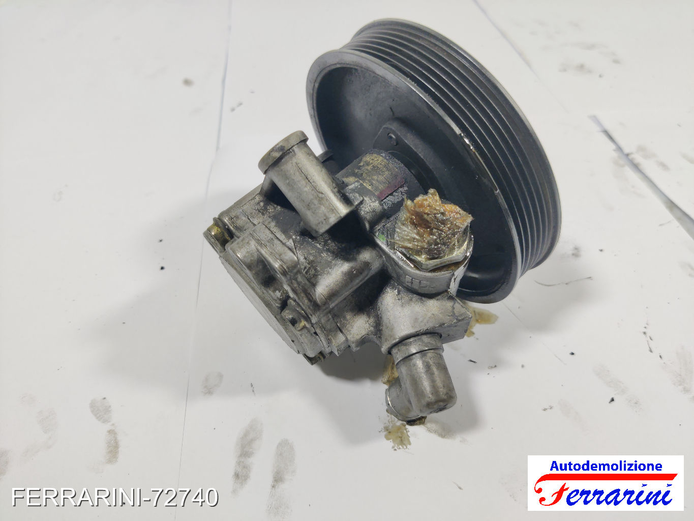 Pompa Servosterzo MERCEDES CLASSE C W203 C 200 CDI 2000-2003 A0024669301