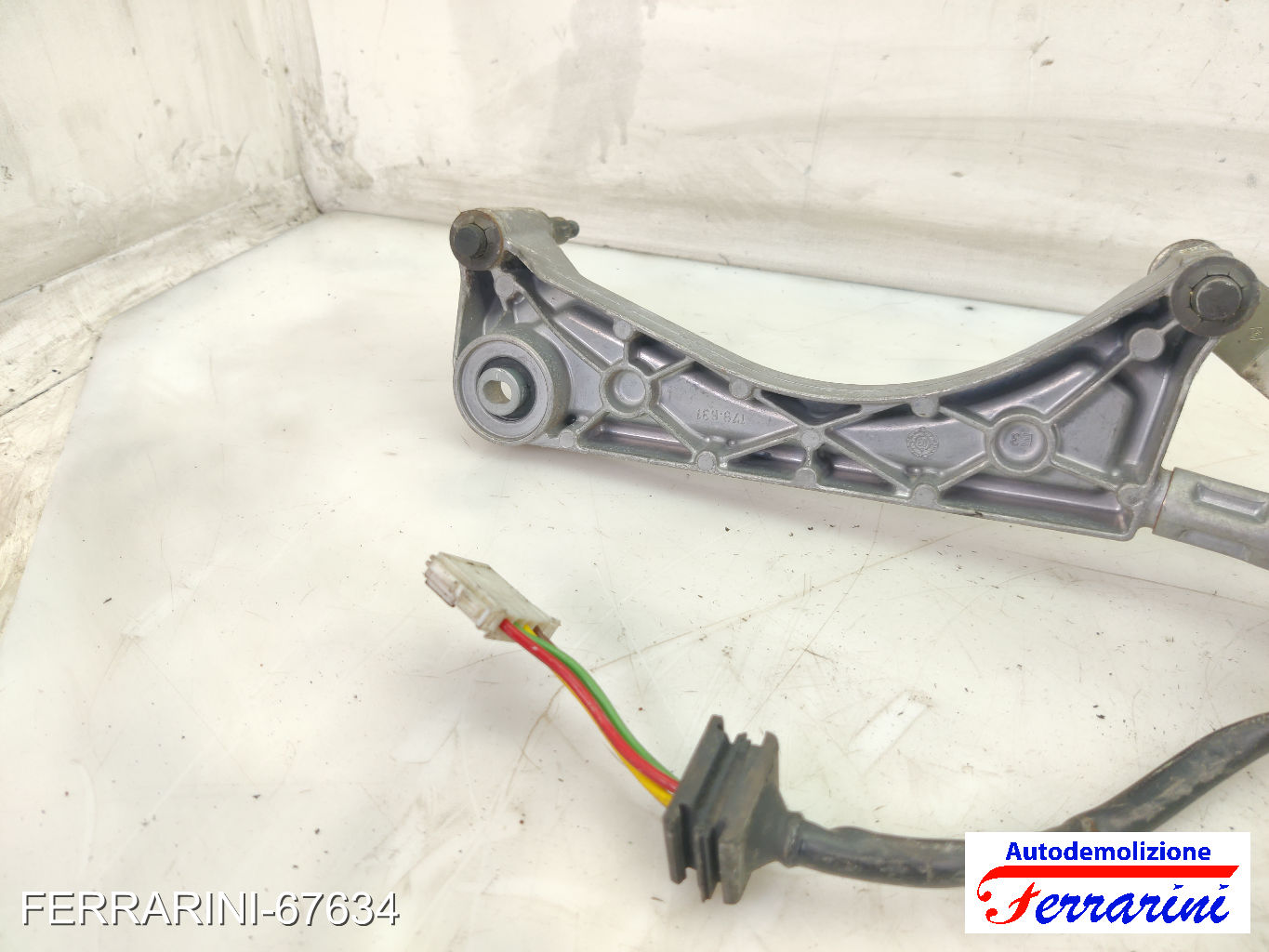 Spazzacqua Motorino Tergicristallo MERCEDES CLASSE C W203 2000-2007 anteriore 8