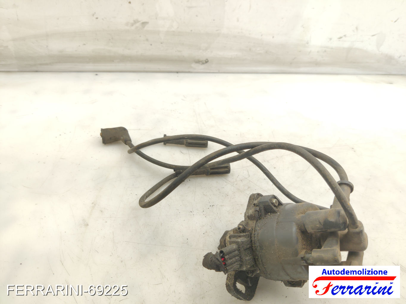 Spinterogeno Distributore SUZUKI ALTO EF 1.0 1994-2002 3310070F00