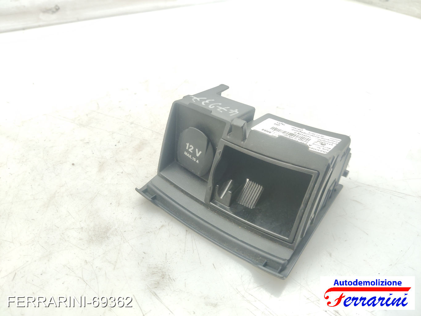 Posacenere MERCEDES CLASSE B W242, W246 2011-2014 A2466800250, 1229438C, 47937