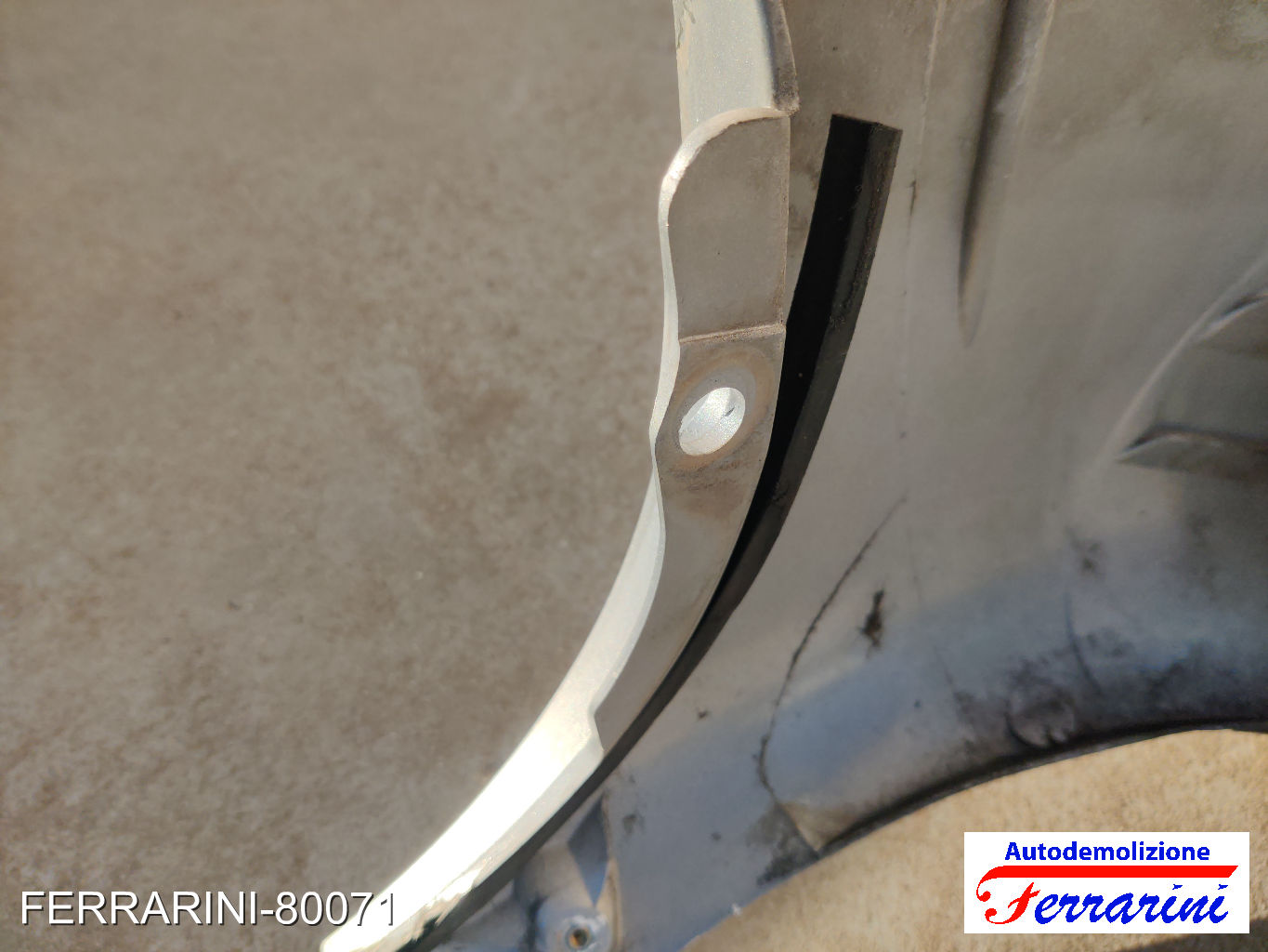 fascia superiore abaglianti Paraurti FIAT MULTIPLA 186 2001-2002 Frontale 19