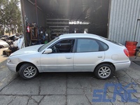 Toyota Corolla Liftback E11 1.6 110CV 2000-2002