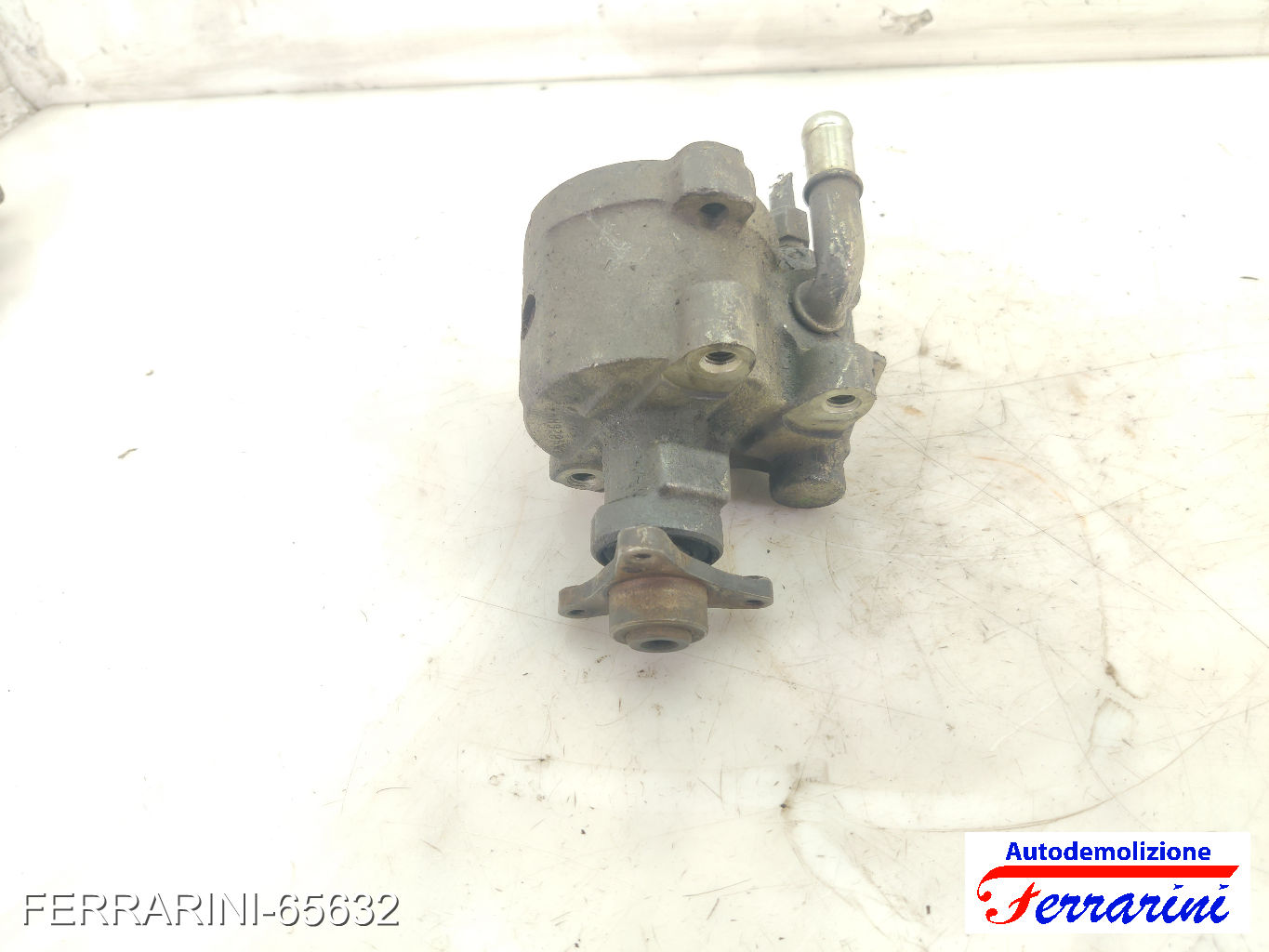Pompa Servosterzo MITSUBISHI CARISMA DA 1.9 TD 1996-2000 7700417308, 7700419156
