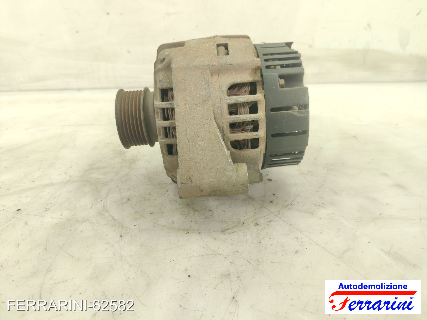 Alternatore MERCEDES CLASSE C W203 C 200 KOMPRESSOR 2000-2002 A0111546802 8
