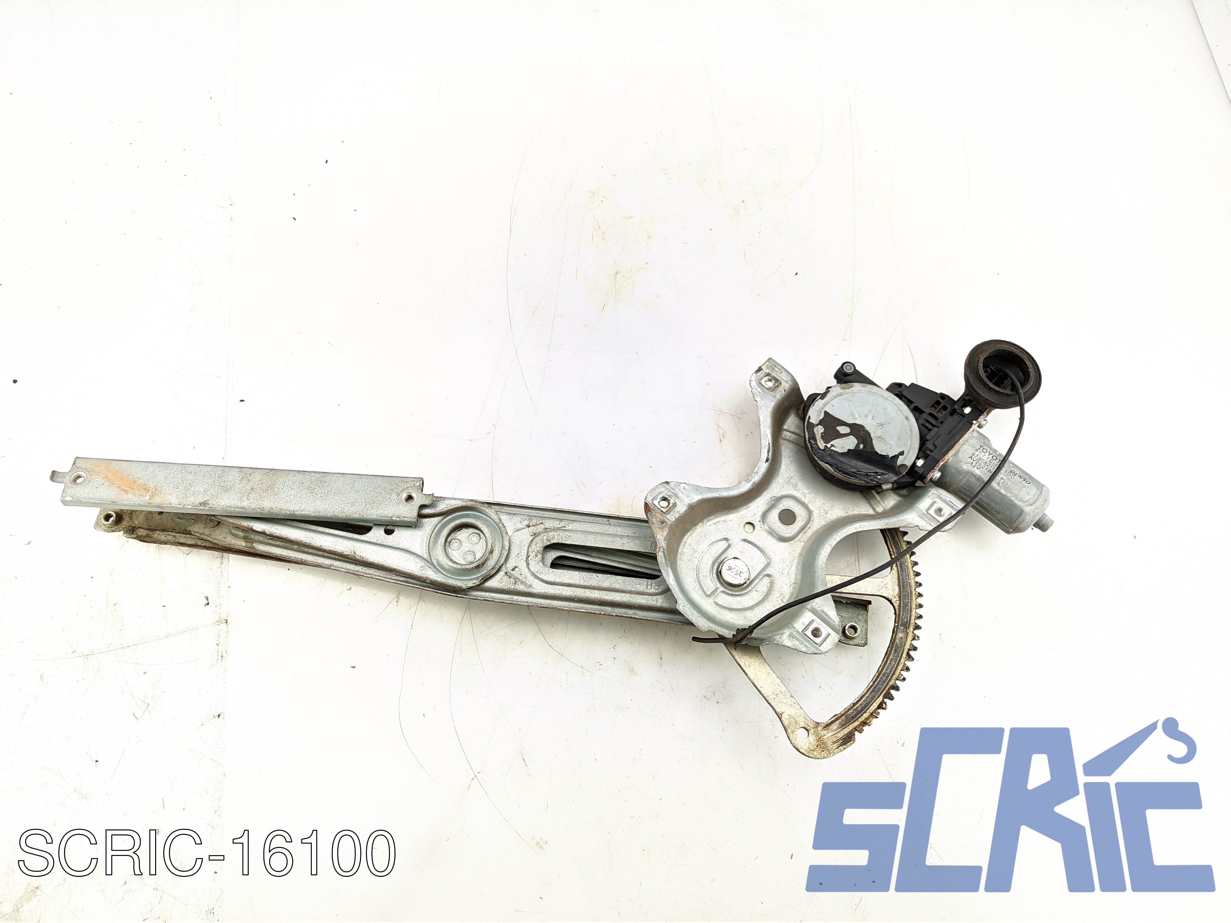 Alzavetro TOYOTA AURIS E15 2006-2012 destro, dx, frontale, anteriore