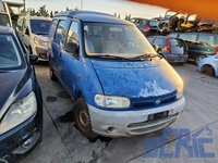 Nissan Vanette HC 23 2.3 D 75CV 1994-2002