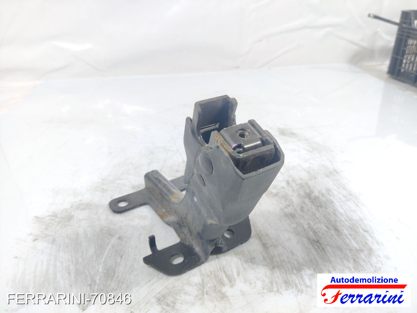 staffa centrale sedile posteriore JEEP COMPASS M6, M7, MP, MV 2017-2023 7