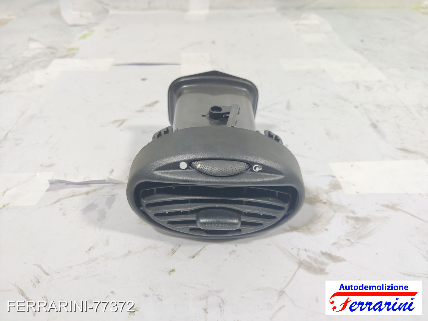 Bocchetta Areazione FORD FOCUS SW DNW 1999-2004 sinistra, sx, frontale