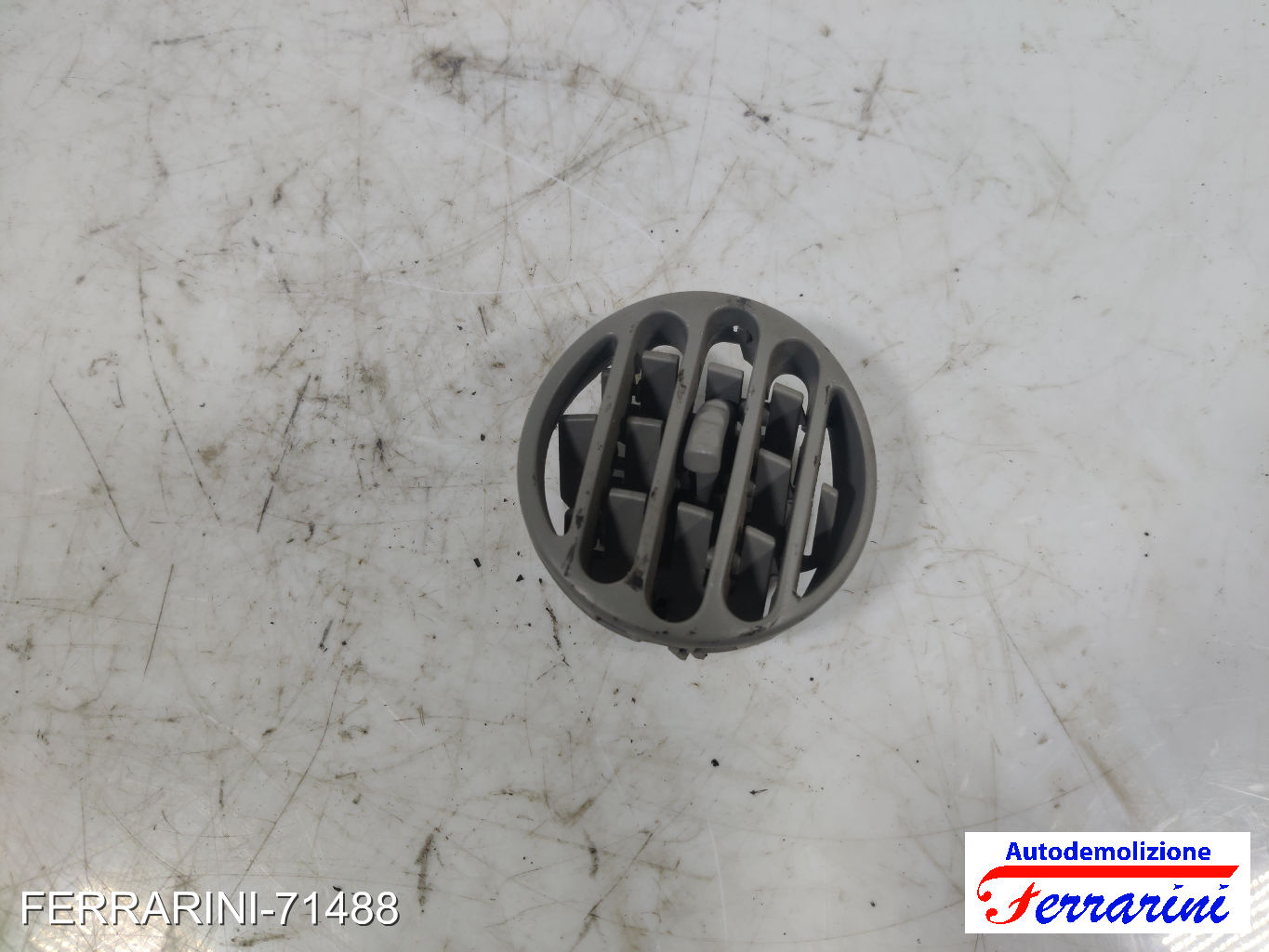 Bocchetta Areazione RENAULT KANGOO KC0/1 2001-2023 anteriore, frontale centrale