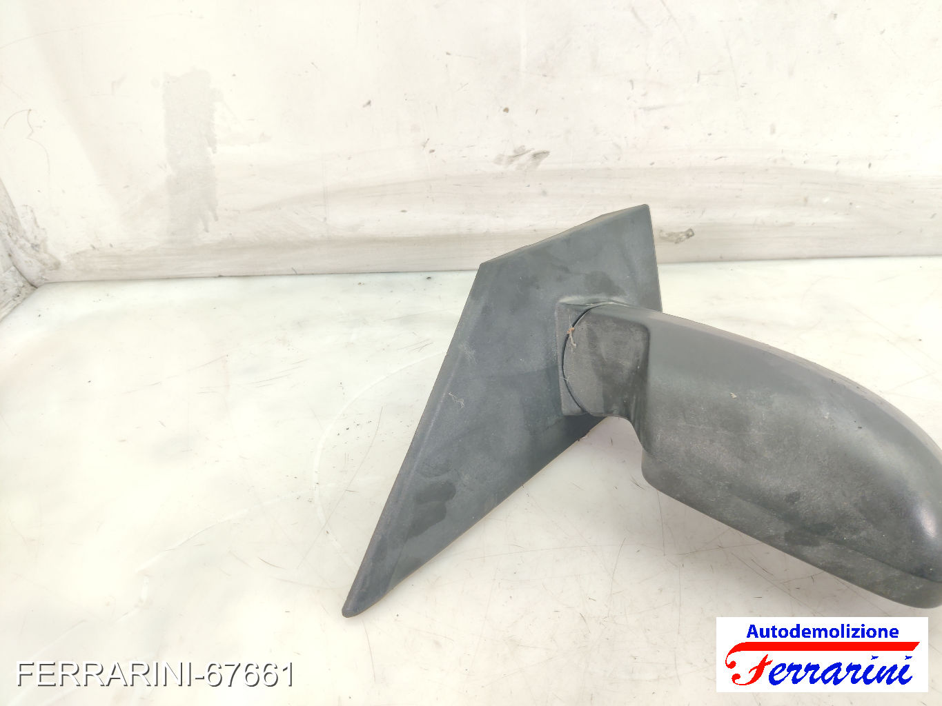 Specchietto Laterale FORD FIESTA 5 JD, JH 2002-2008 destro, dx