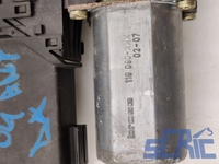Motorino Alzavetro VW PASSAT VARIANT 3B6 1.9 TDI 2000-2005 0130821694