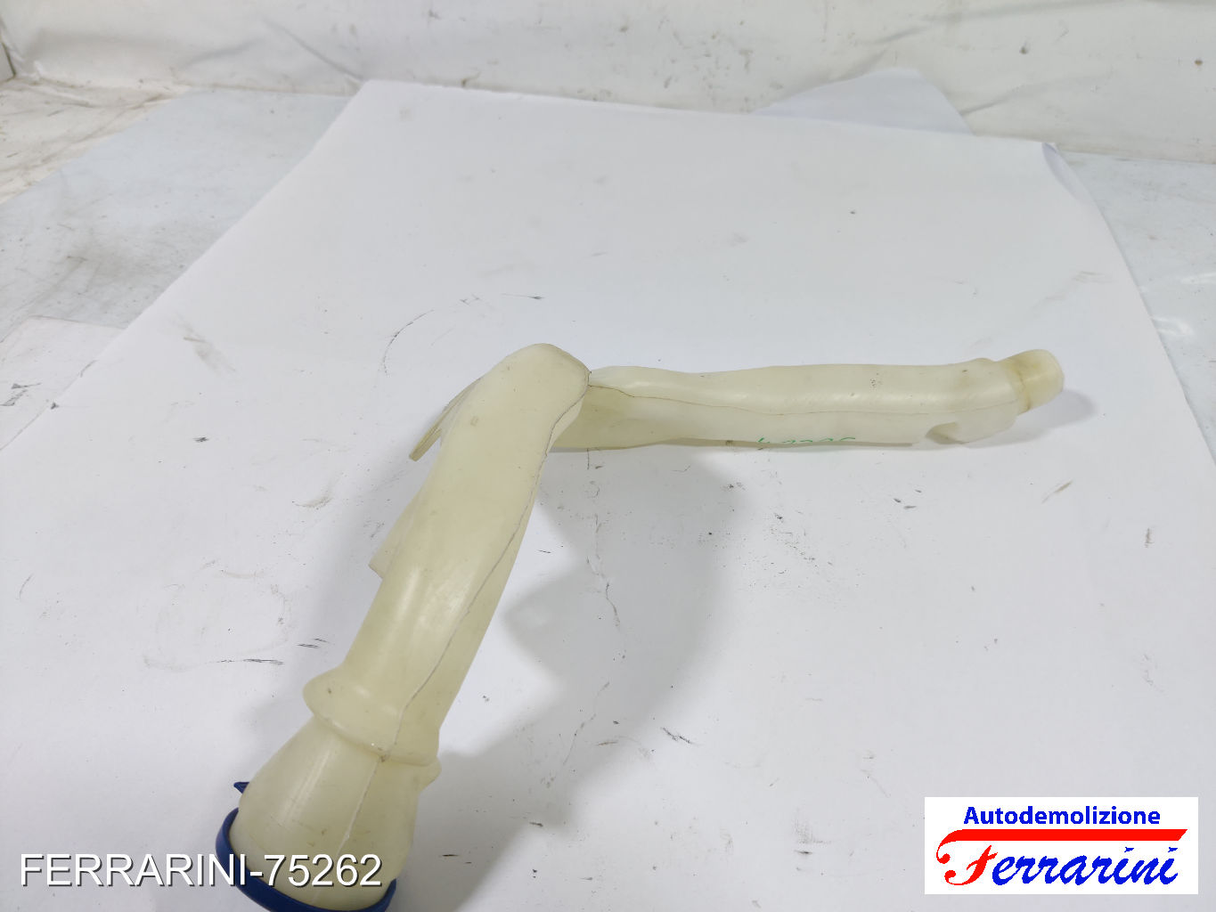 Vaschetta Liquido Motore CITROEN C3 2 SC 1.1I 2009-2013 6439L0 tubo
