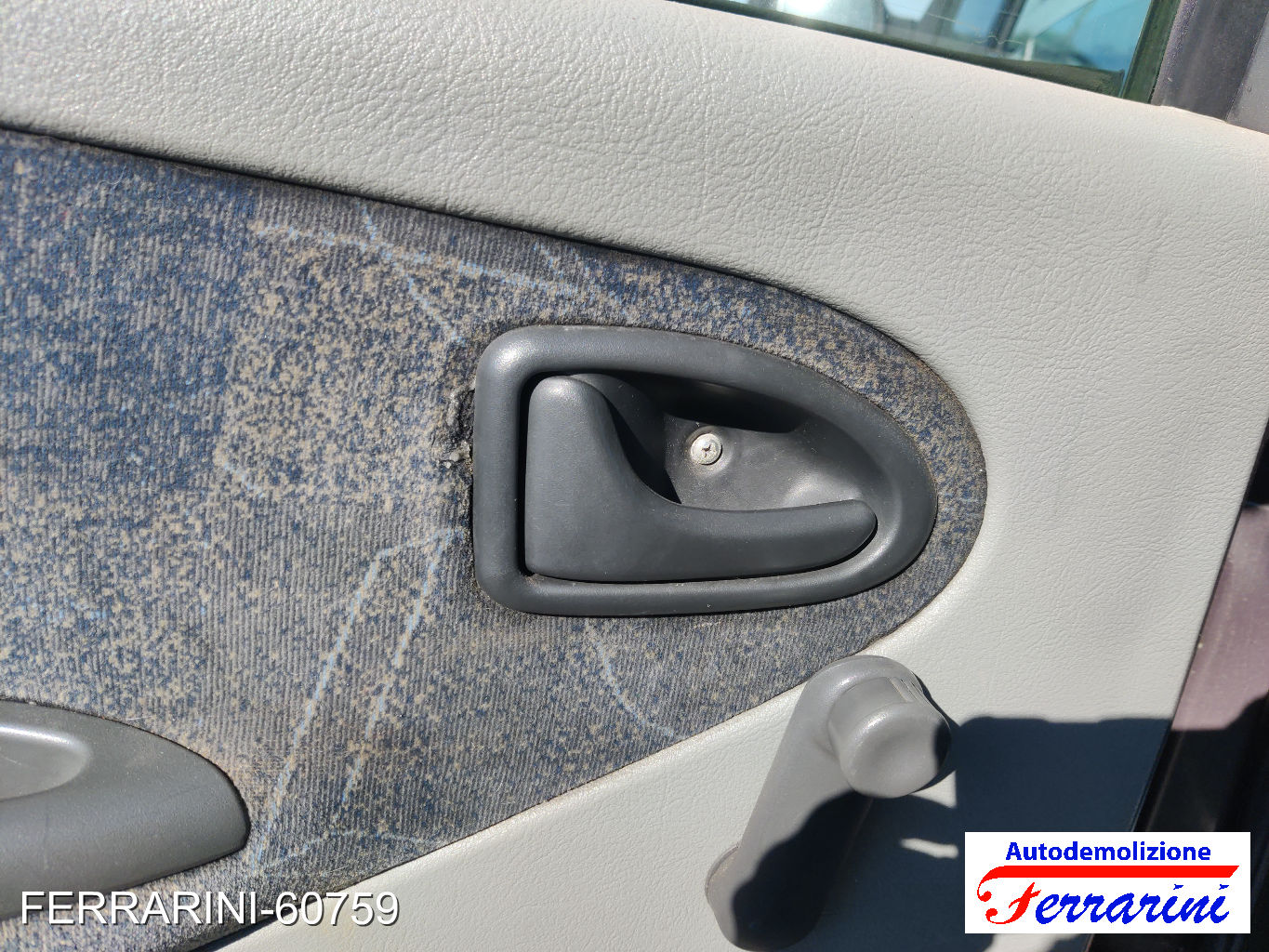 Renault Megane Scenic JA0/1 1.9 DTI 98CV 1997-1999